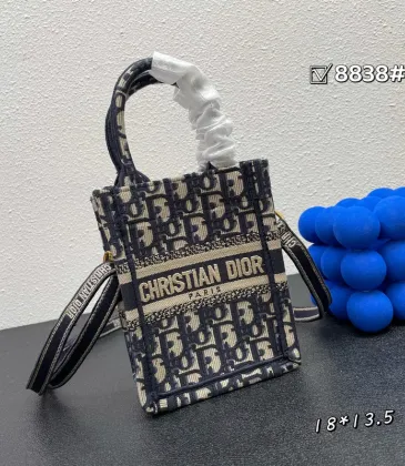 Christian Dior AAA+ Handset Bag #999924078