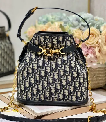 Dior AAA+ Handbags CD Lock #A23095