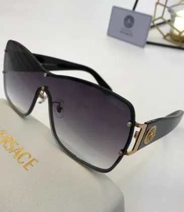 Versace AAA+ Sunglasses #9875122