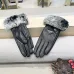 Prada Glove #A42985