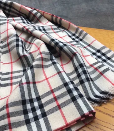 Burberry Scarfs #999919174