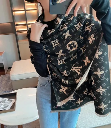 Louis Vuitton Scarf #999902468