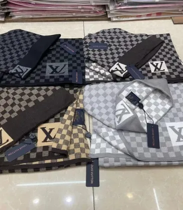 Louis Vuitton Scarf #999902470