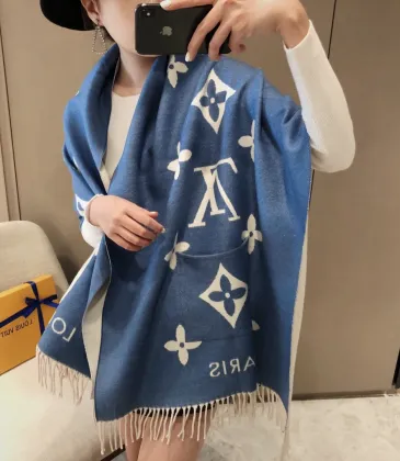 Louis Vuitton Scarf #999915275