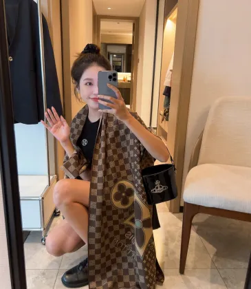 Louis Vuitton Scarf #999930057