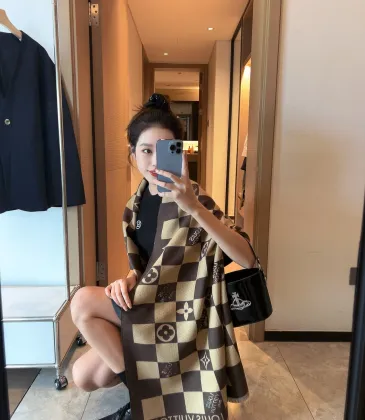 Louis Vuitton Scarf #999930066