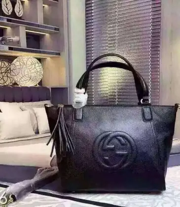 Gucci AAA+ Handbags #9120733