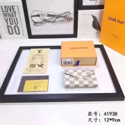 Louis Vuitton AAA+ Wallets #886256