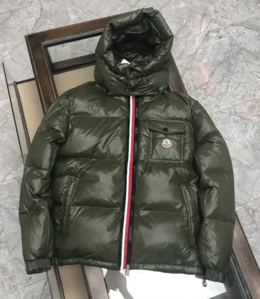 Moncler Coats #99899973