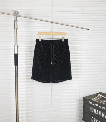 Louis Vuitton Pants for Louis Vuitton Short Pants for men #A38589