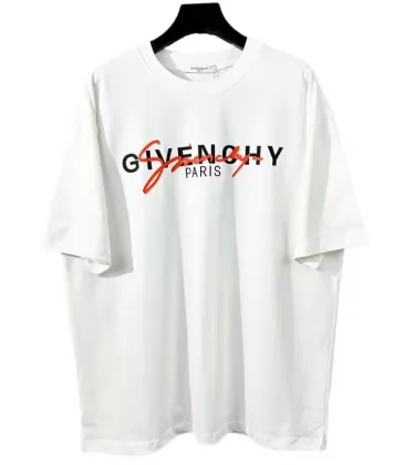 Givenchy T-shirts for MEN #999934470