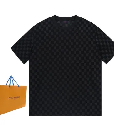 Louis Vuitton T-Shirts for AAAA Louis Vuitton T-Shirts #A31895