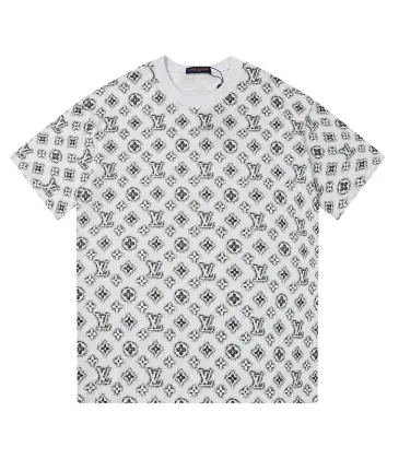 Louis Vuitton T-Shirts for AAAA Louis Vuitton T-Shirts #A32373