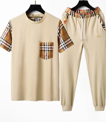 Burberry Tracksuits for Burberry Short Tracksuits for men #999921659