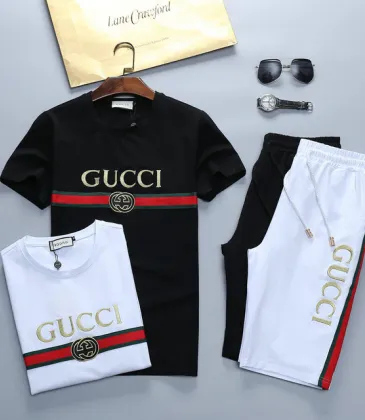 Gucci Tracksuits for Gucci short tracksuits for men #9116976