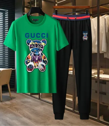 Gucci Tracksuits for Gucci short tracksuits for men #999936527