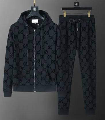 Gucci Tracksuits for Men's long tracksuits #A41211