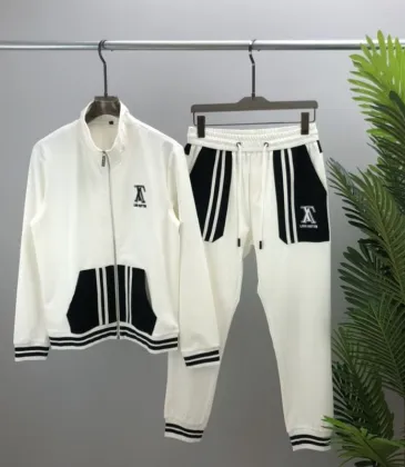 Louis Vuitton tracksuits for Louis Vuitton short tracksuits for men #999918805