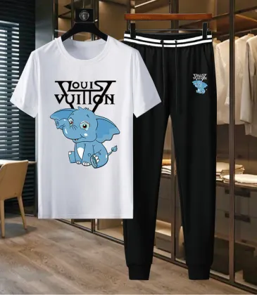 Louis Vuitton tracksuits for Louis Vuitton short tracksuits for men #A25764