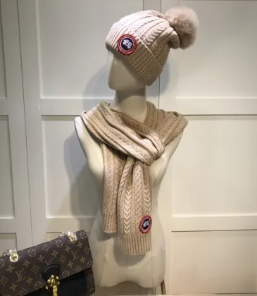 Canada Goose Scarf and cap #999915303