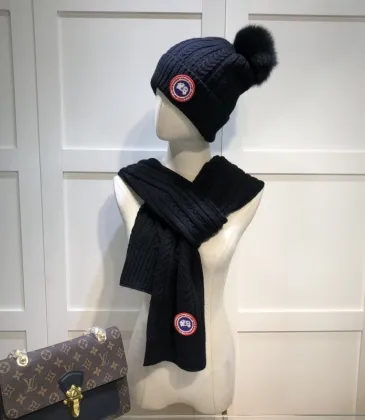 Canada Goose Scarf and cap #999915304