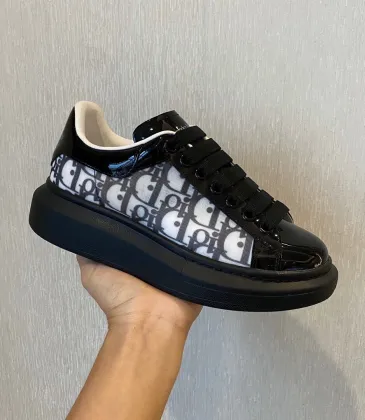 Alexander McQueen Shoes for Unisex McQueen Sneakers #999914733