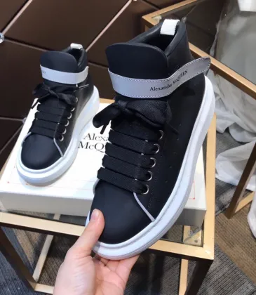 Alexander McQueen Shoes for Unisex McQueen Sneakers #999915889