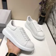 Alexander McQueen Shoes for Unisex McQueen White Sneakers #952778