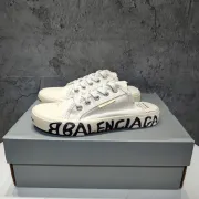 Balenciaga shoes for Women's Balenciaga Sneakers #A25927