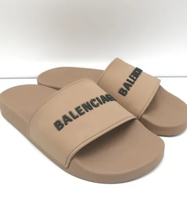 Balenciaga Beige rubber slide sandals for Women #A38455