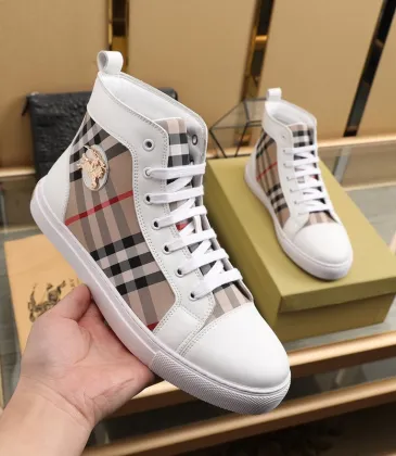 Burberry Shoes for Men's Sneakers #9999921235