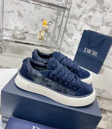 Dior Shoes for Men's and women Sneakers #A43070