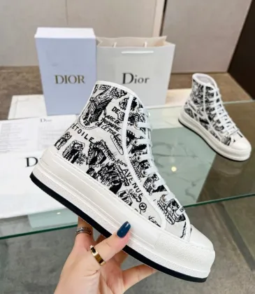 Dior Shoes for Women's Sneakers #999934592