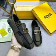 Fendi shoes for Women's Fendi Sneakers #A38568