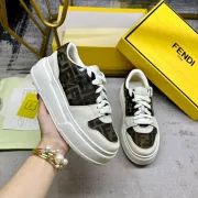 Fendi shoes for Women's Fendi Sneakers #A39379