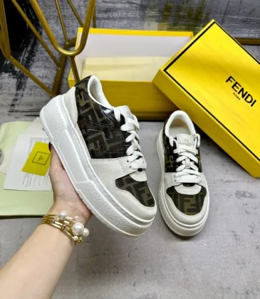 Fendi shoes for Women's Fendi Sneakers #A39379