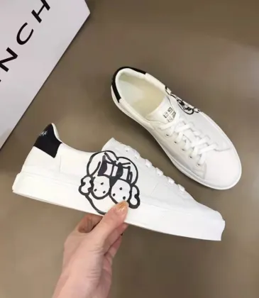 Givenchy Shoes for Men's Givenchy Sneakers #999922586