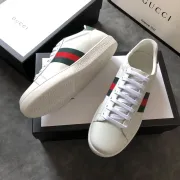 Gucci Sneakers Unisex casual shoes #996815