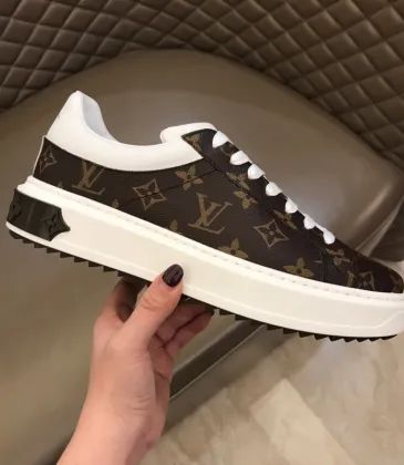 Louis Vuitton Shoes for Louis Vuitton Unisex Shoes #99116480