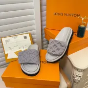 Louis Vuitton Shoes for Men's and women Louis Vuitton Slippers #999923870