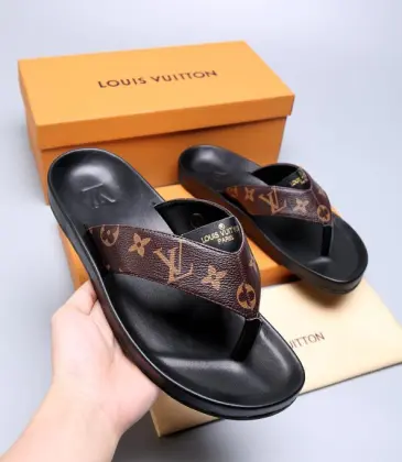 Men Louis Vuitton Slippers Casual Leather flip-flops Double leather high quality outsole wear resistant #9874785