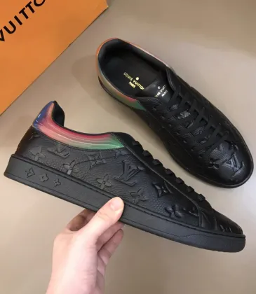 Louis Vuitton Shoes for Men's Louis Vuitton Sneakers #A27385