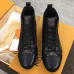 Louis Vuitton Shoes for Men's Louis Vuitton high Sneakers #9121926