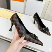 Louis Vuitton Shoes for Women's Louis Vuitton Pumps #A26862