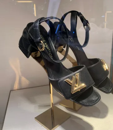 Louis Vuitton Leather Shake Sandal Black #A35385