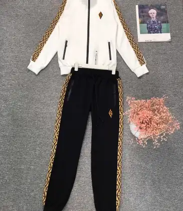 Gucci Fashion Tracksuits for Women #A31402