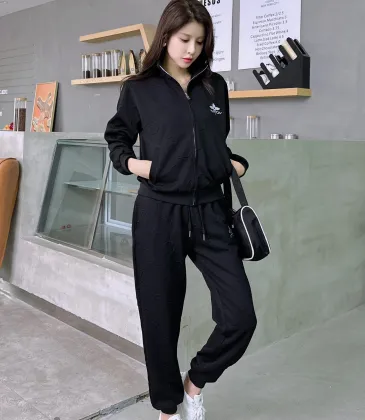 Louis Vuitton new Fashion Tracksuits for Women #A22371