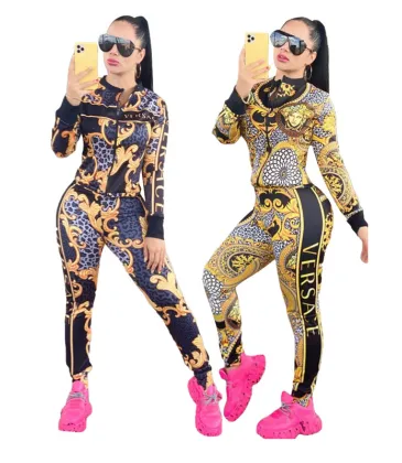 Versace 2022 new Fashion Tracksuits for Women #999928674