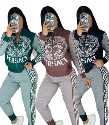 Versace 2022 new Fashion Tracksuits for Women #999928676